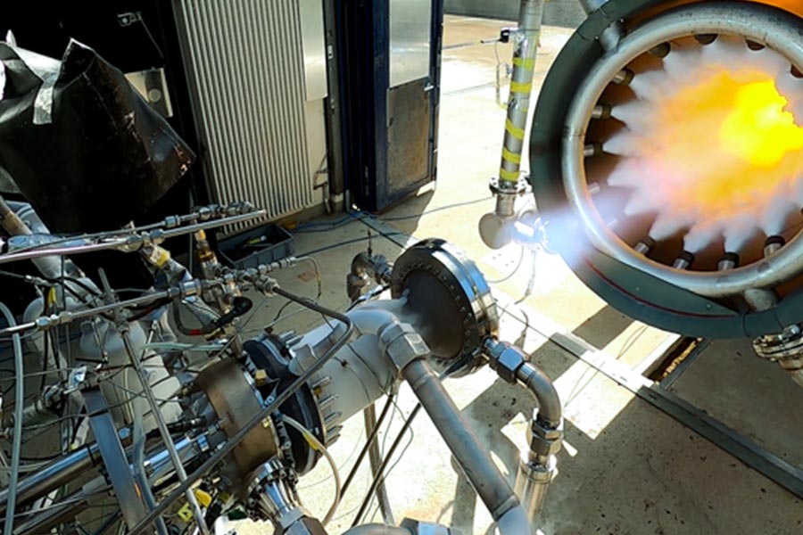 Processing of irregular cooling chamber for rocket nozzle